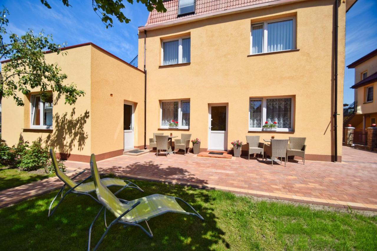 U Macieja Hotel Dźwirzyno Buitenkant foto