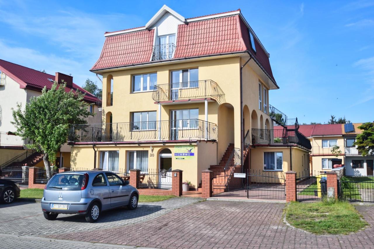 U Macieja Hotel Dźwirzyno Buitenkant foto